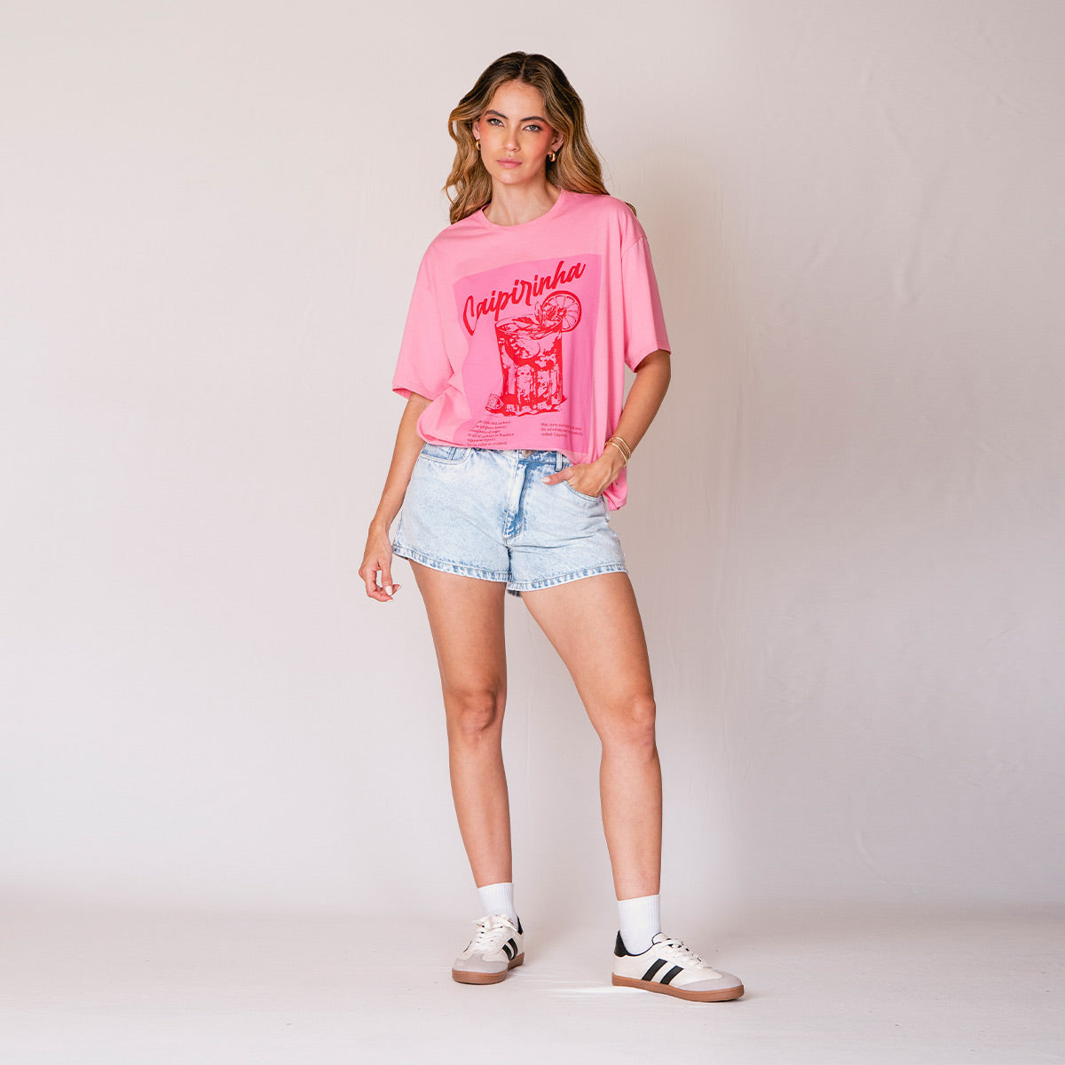 SHORT MOMFIT TALLE MEDIO NAUTI