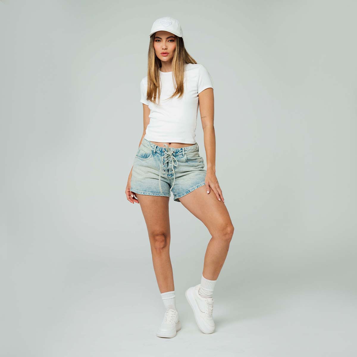 SHORT MOMFIT TALLE ALTO ZONE