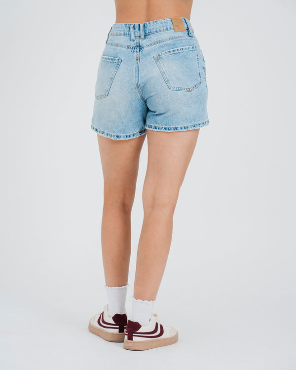 BERMUDA TALLE MEDIO CHLOE