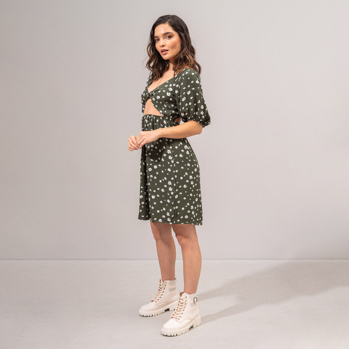 VESTIDO AMPLIO CORTO MANGA CORTA ALREA