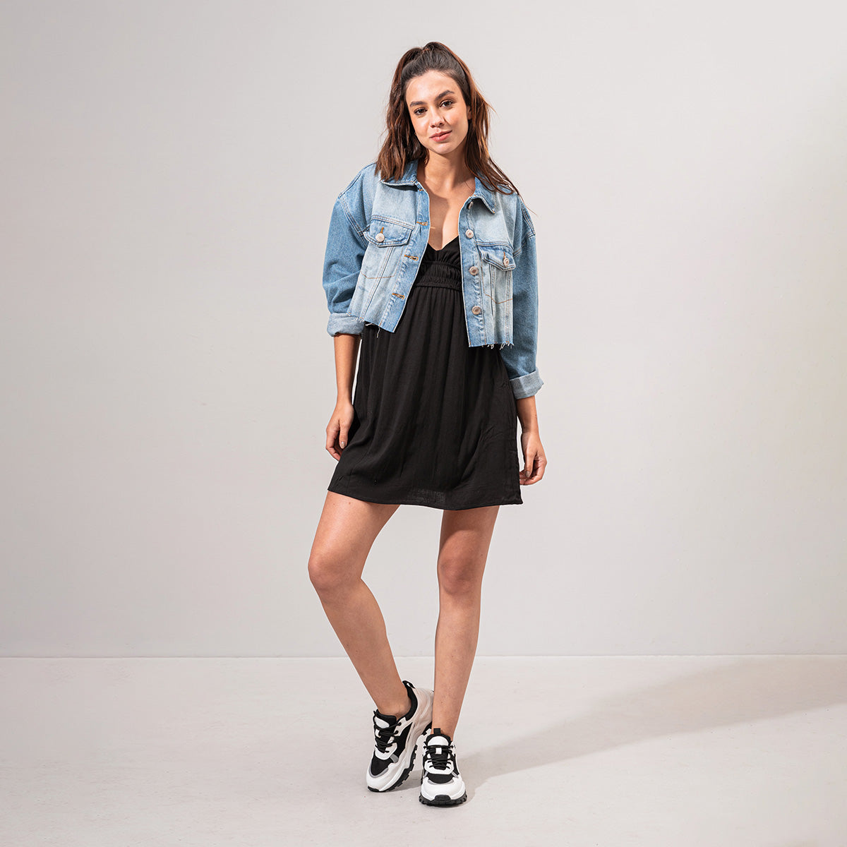 VESTIDO AMPLIO CORTO TIRAS GRINE