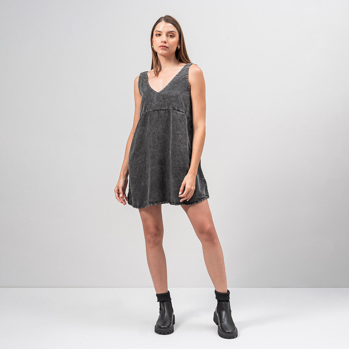 VESTIDO AMPLIO CORTO MANGA SISA ALGO