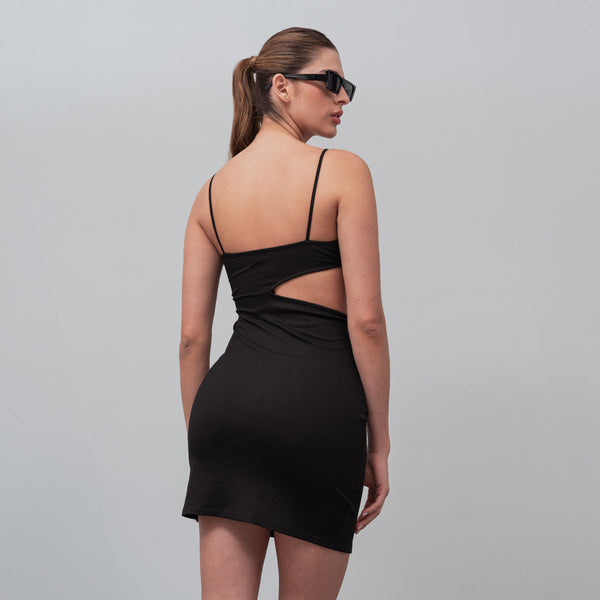 VESTIDO AJUSTADO CORTO TIRAS PERFE