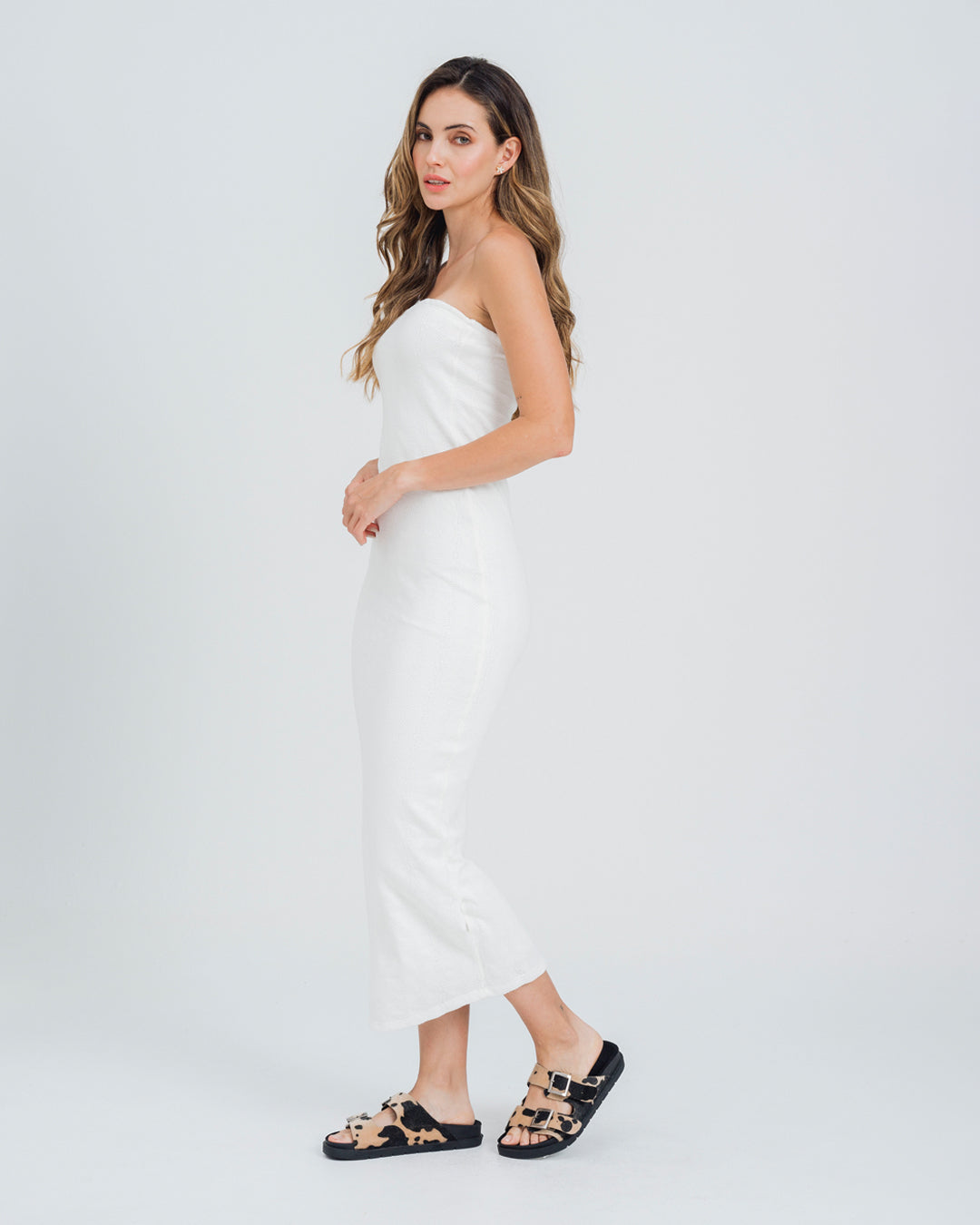 VESTIDO AJUSTADO LARGO STRAPLESS NELLI