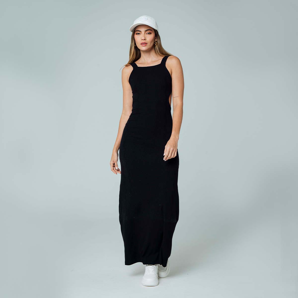 VESTIDO AJUSTADO LARGO TIRAS LANDIA