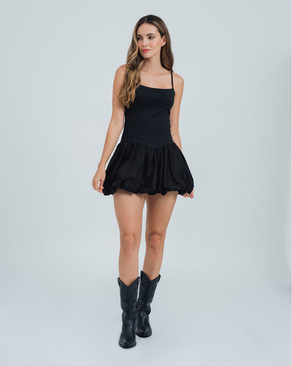 VESTIDO AJUSTADO CORTO TIRAS BENI