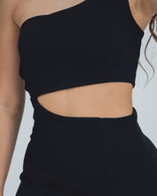 VESTIDO AJUSTADO CORTO MANGA SISA PLURAL