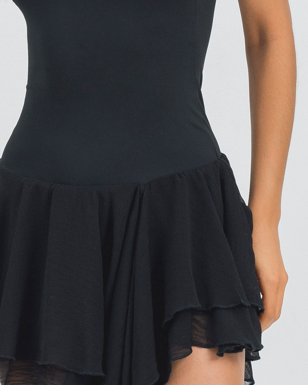 VESTIDO CORTO TIRAS GERO