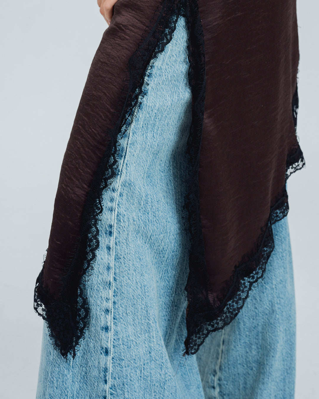 VESTIDO AMPLIO CORTO TIRAS OCRE