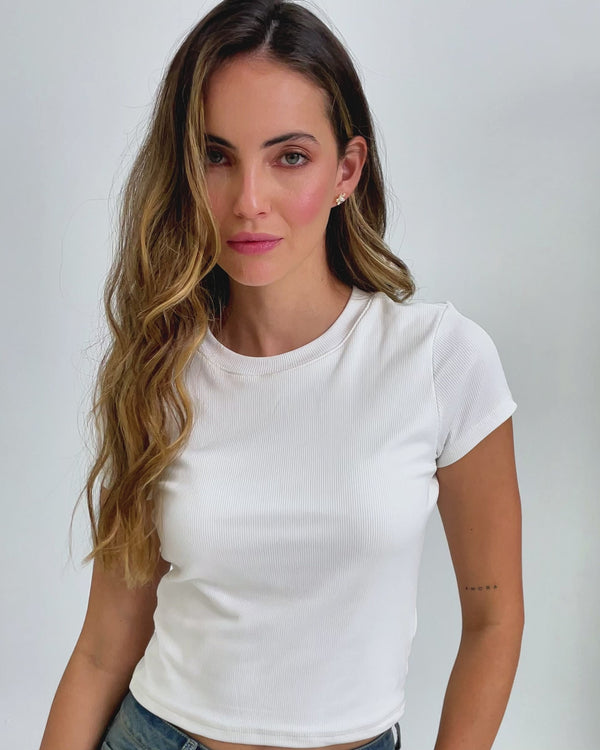 CAMISETA AJUSTADA LARGA MANGA CORTA AMBE